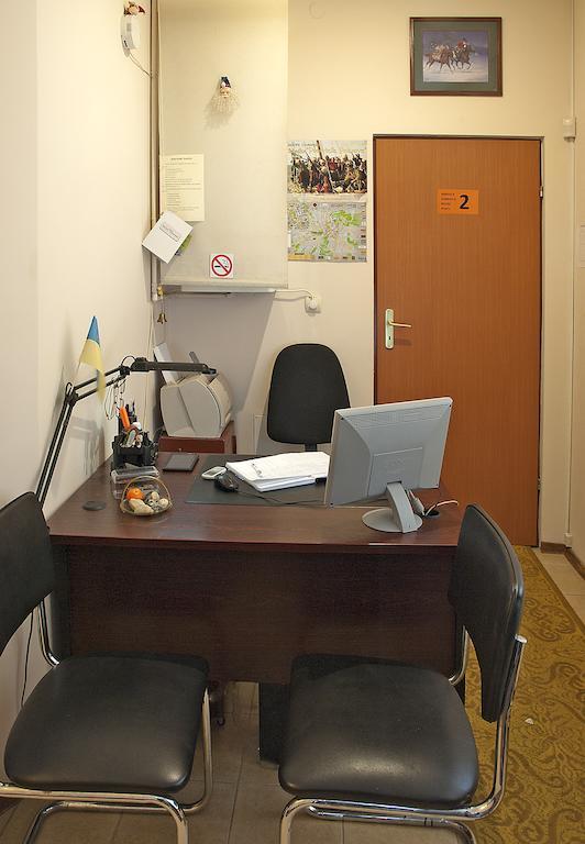 Niko Hostel 利沃夫 外观 照片